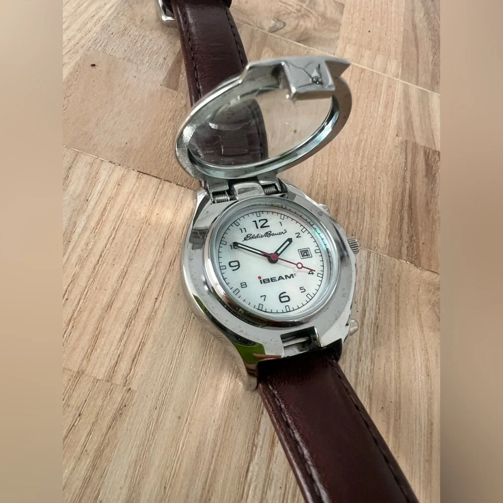 Eddie Bauer ibeam magnifying lens watch NEW BATTERY